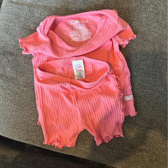 Ruffle Butts 2 piece pajama shirt and shorts set - Picture 4 of 8